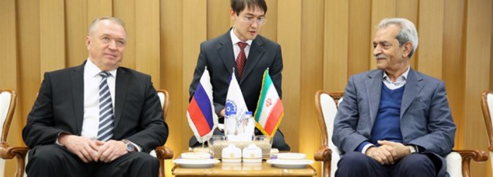 Iran, Russia Commerce Chamber Chiefs Discuss Trade Ties Amid Sanctions