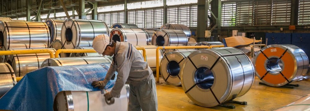 Iran's Steel Production Declines 2.2% to Reach 3.8m Tons