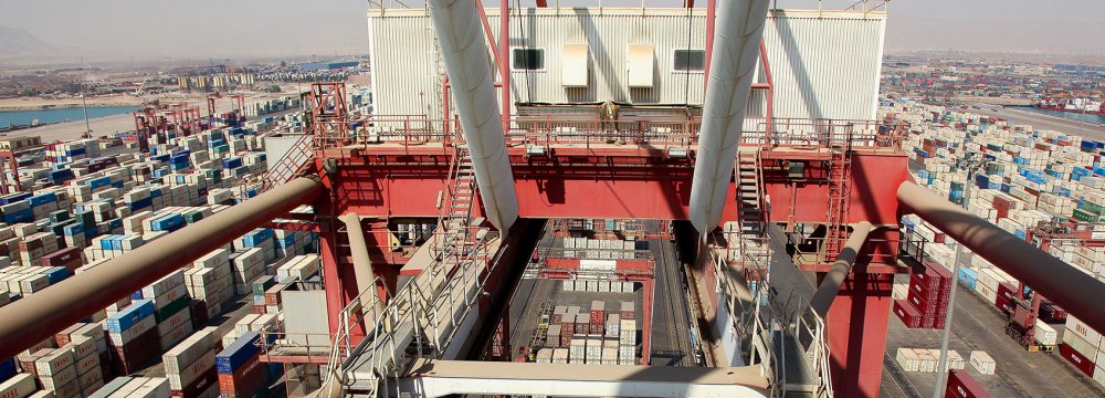 Investment Deals Worth $980m to Help Develop Shahid Rajaee Port 