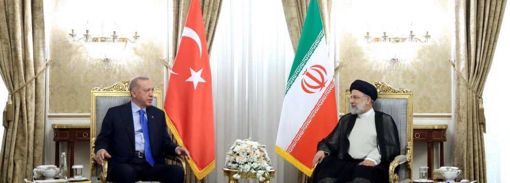 Iran's Trade With Turkey Surges 40% to $2.8 Billion in H1 