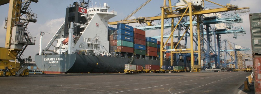 Iran’s Commercial Ports Register  7% Increase in Q1 Throughput