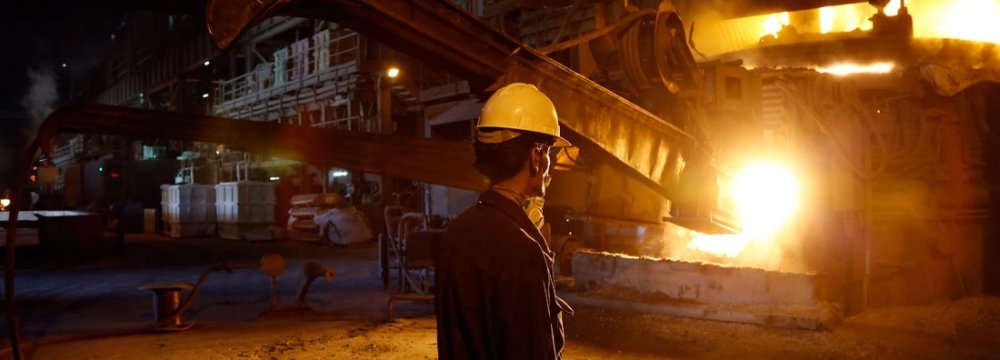 Iranian Steelmakers Register 8.9-Percent Decline in Output 