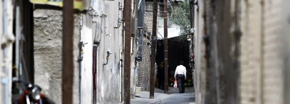15% of Tehran Residents Live in Distressed Urban Areas