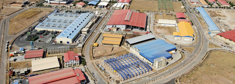 Qazvin Industrial Areas Attracting More Investments