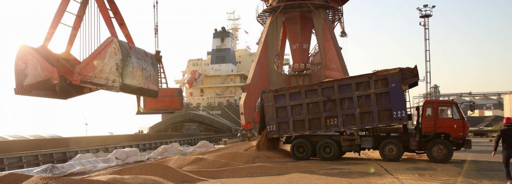 Wheat Imports Surpass $300 Million in 1 Month