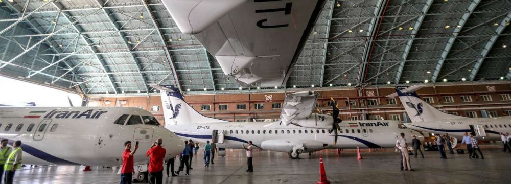 Gov’t to Issue Bonds to Pay Back Loans on Iran Air ATR Planes