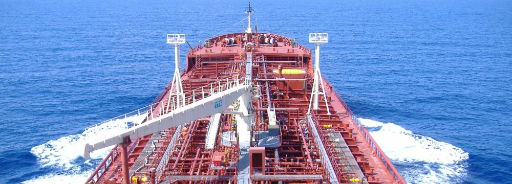 Oil Exports Earn $50b  in Fiscal 2017-18 
