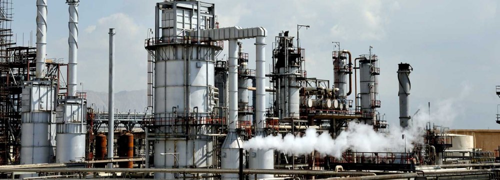 Shazand Refinery Gasoline Output at 1.2 Billion Liters