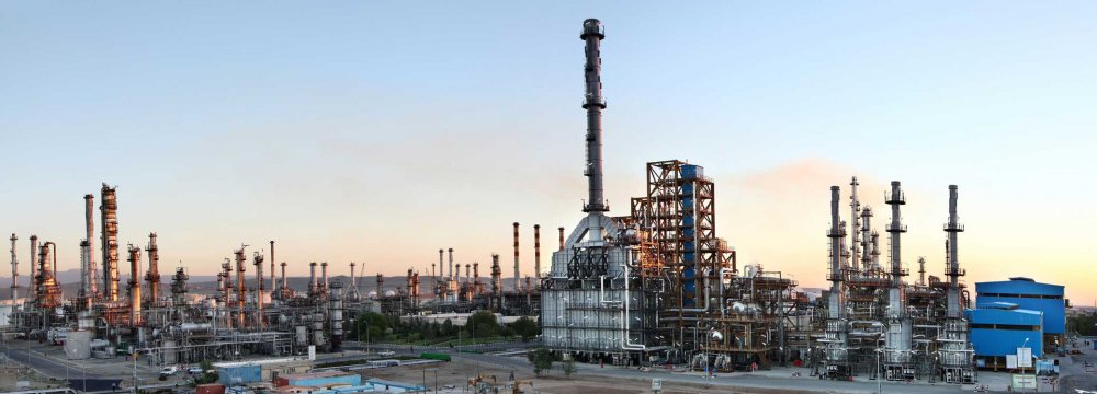 Tabriz Refinery Plans to Boost Euro-4 Gasoline Production