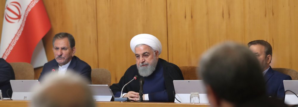 Rouhani: Compliance With FATF Norms Essential for Int’l Banking Ties