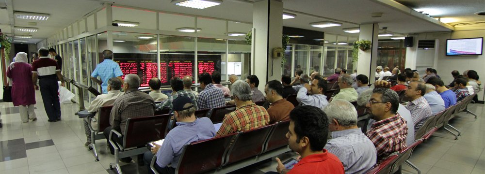 Tehran Stocks Extend Losing Streak 