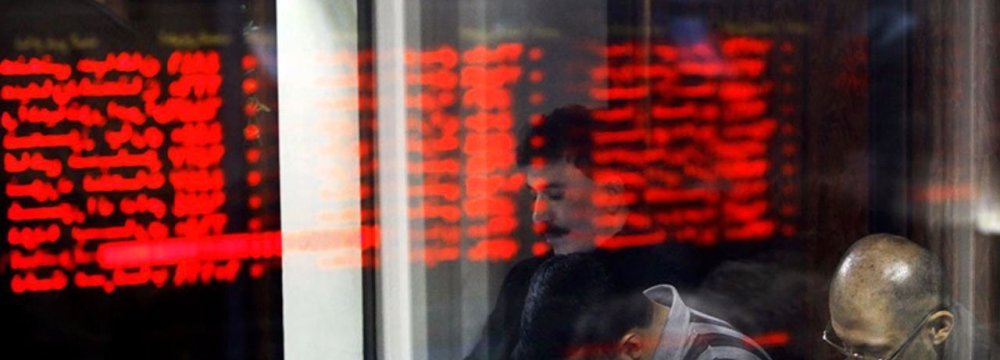 Tehran Stocks Enter Positive Territory 