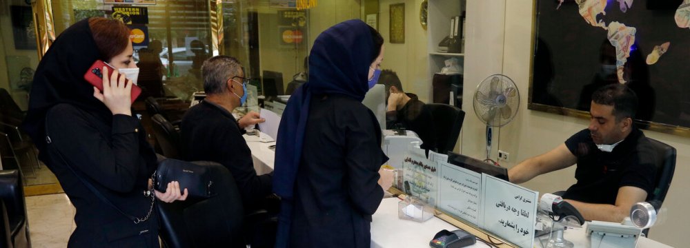 Forex, Gold at All-Time High in Tehran Market
