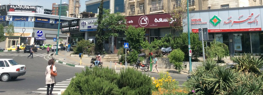 Bank Branches in Iran Double Mena’s Average