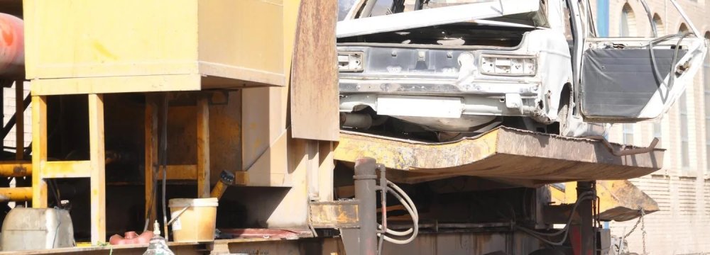 Laws Impede Scrapping of Old Cars