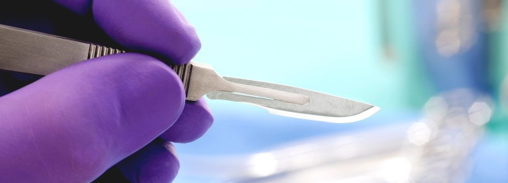 Iran Joins Exclusive Group of Surgical Blade Manufacturers