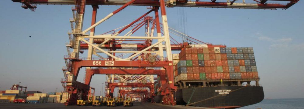 Shahid Rajaee Port Holds Lion’s Share of Incoming Transit Traffic 