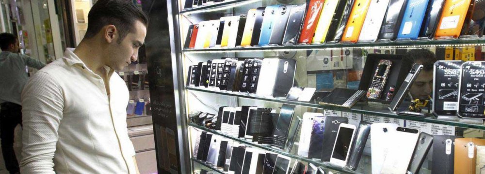 Tablet Imports Plummet in Iran