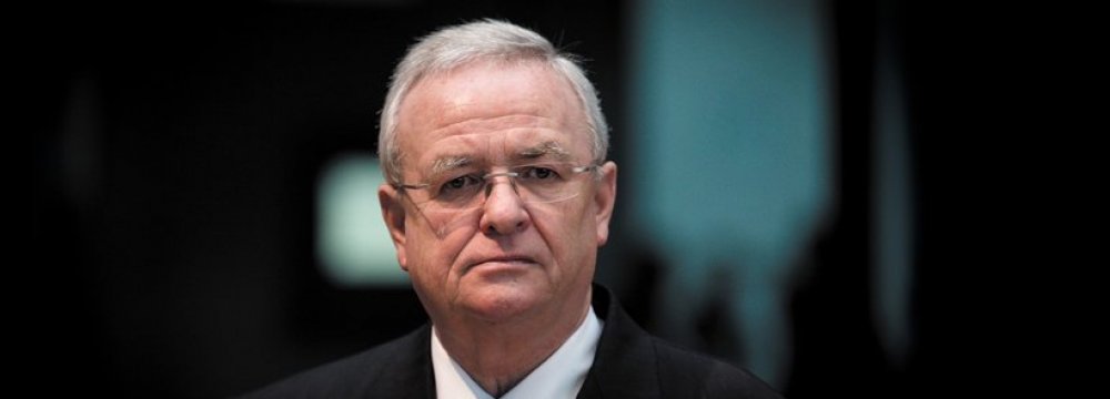 VW May Seek Damages From Ex-CEO
