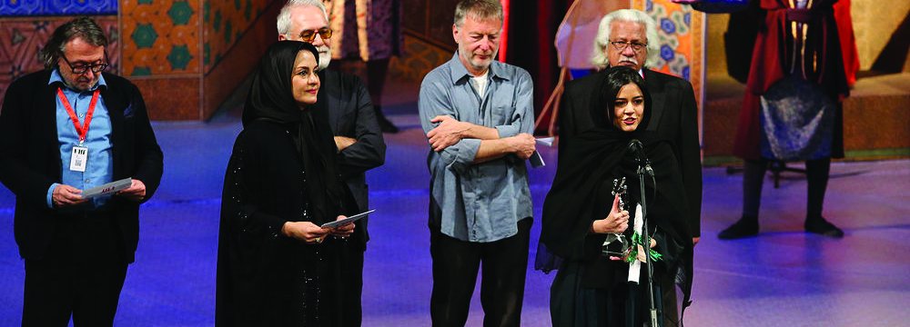 Mahoor Alvand wins the Best Actress award for her performance in ‘Hattrick’.