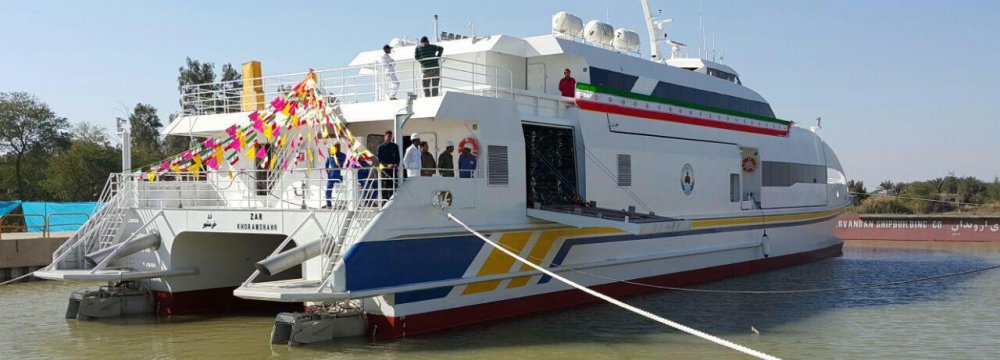 Iran-Made Catamarans  to Operate on  Khorramshahr-Basra Route 