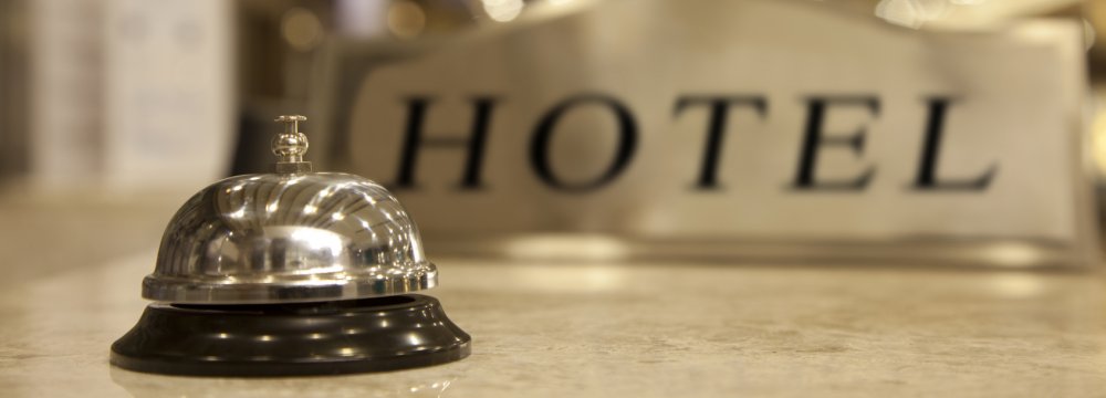 No Rise in Hotel Rates Until Summer&#039;s End 