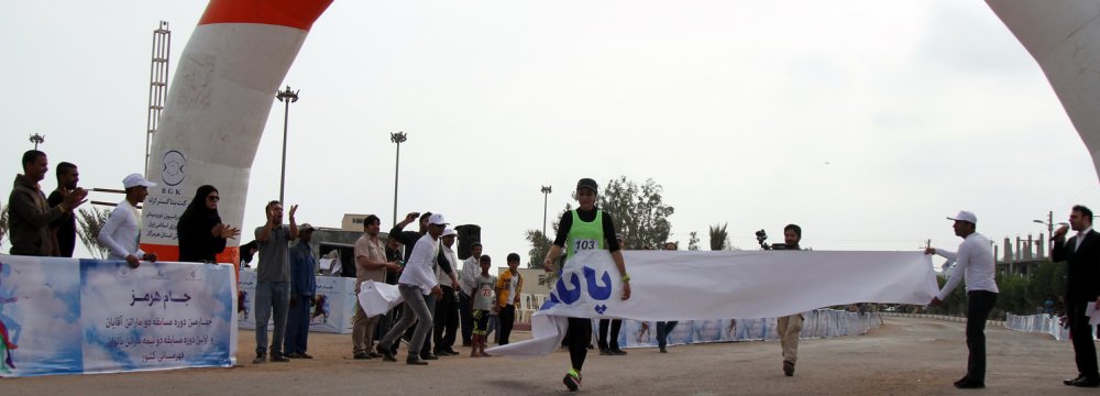 Women Run in First National Half Marathon Race