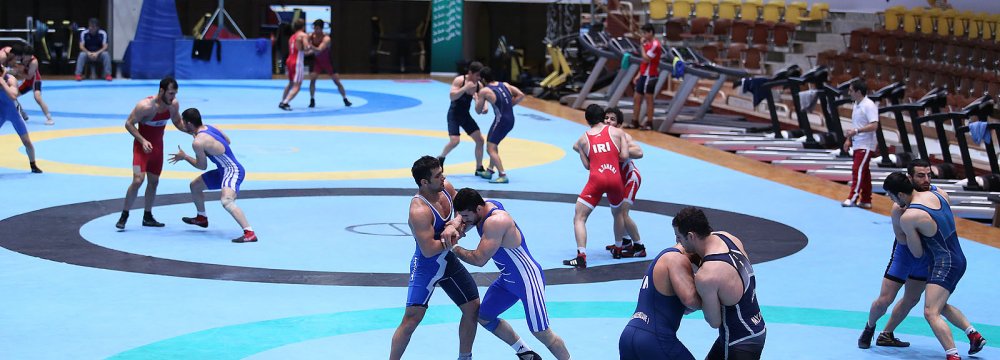 Iran Eyes Wrestling Gold Medals at Asian Games