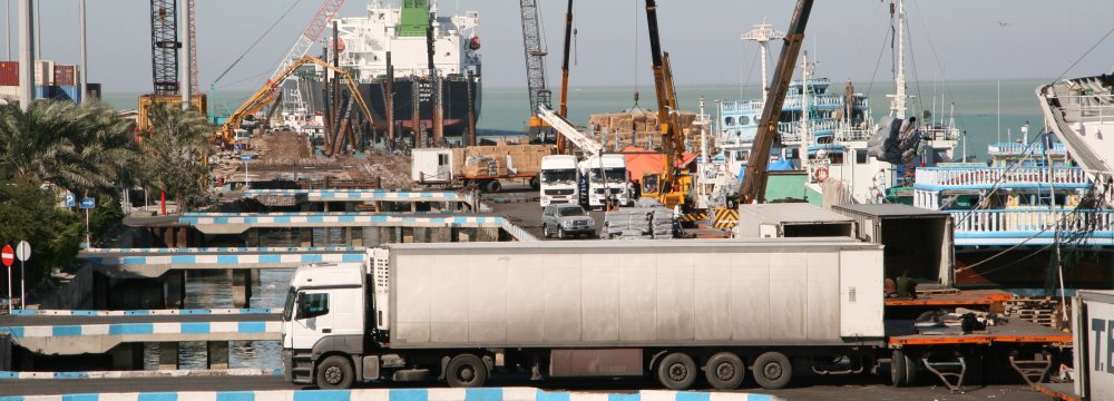 Foreign Goods Transit Through Iran Up 8.6%