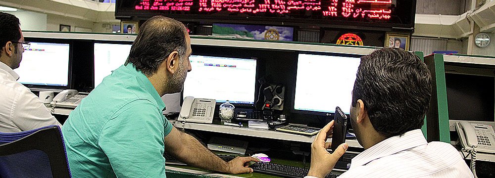 Tehran Stocks Close Slightly Higher 