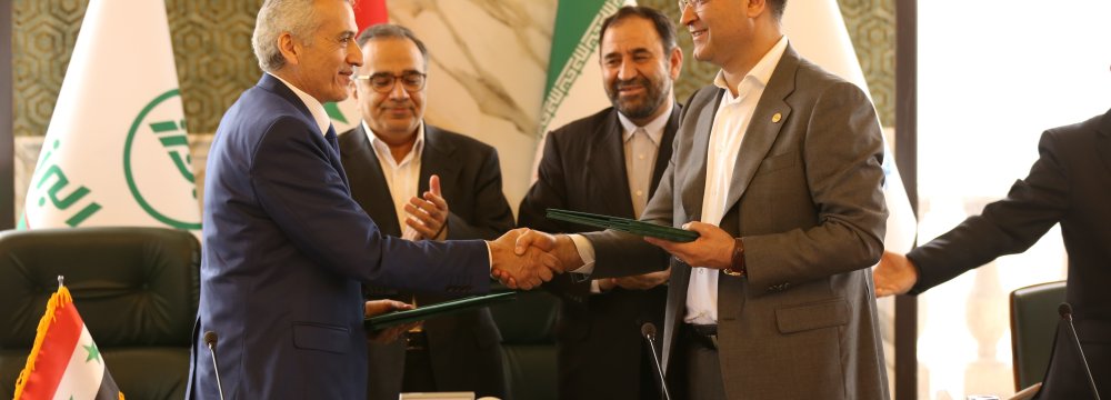 Agreement to Launch  Iran-Syria Insurance Co
