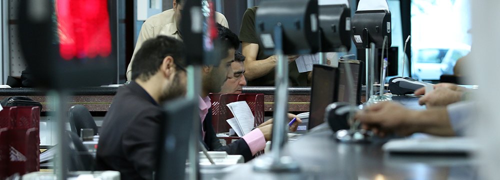 Iran Tax Office: Banks Obliged to Report  Financial Statements of Clients