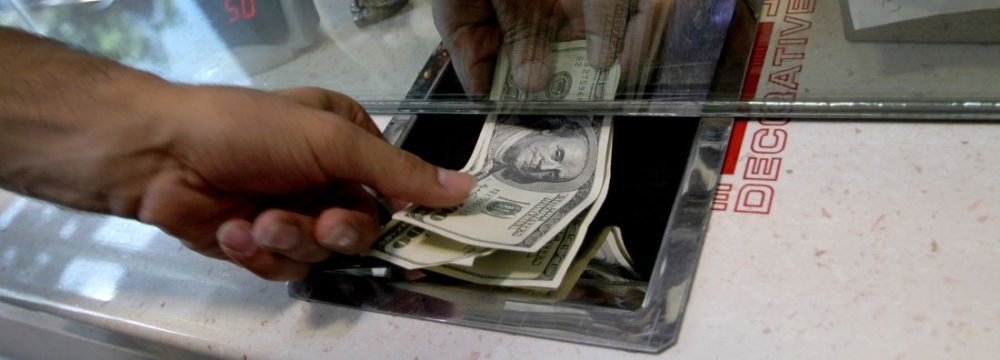 Forex Rates Decline Further in Tehran Market