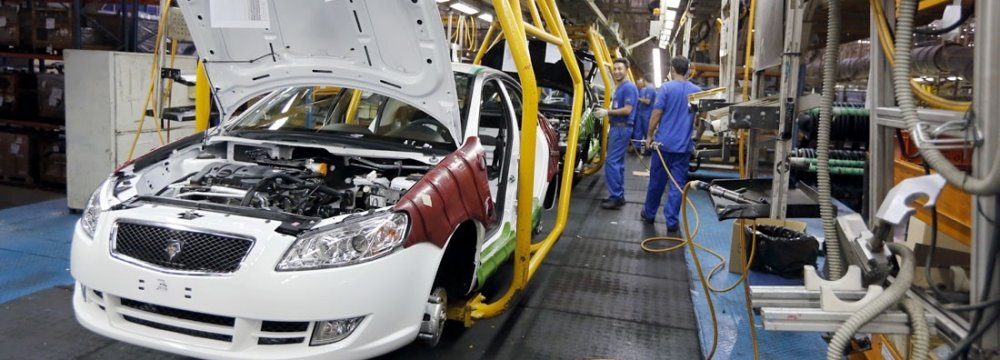 Iran Auto Output Down 22%