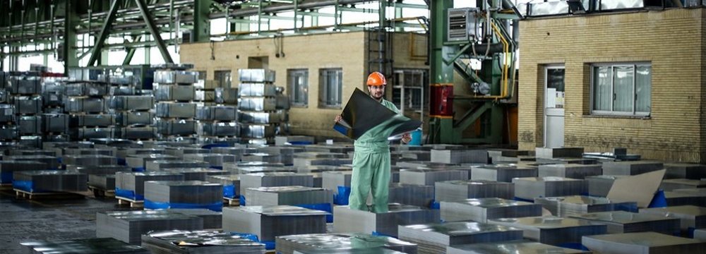 Iran Steel Exports Rise 40% to 5.8 Million Tons in H1
