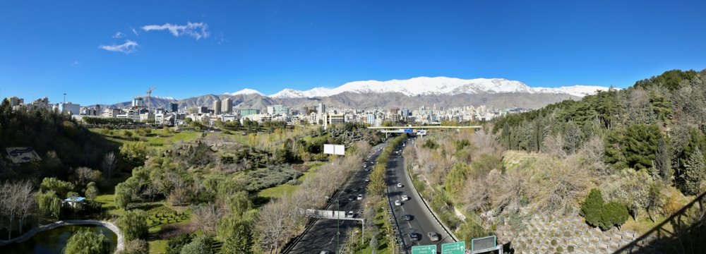 Tehran Air Improves in November 