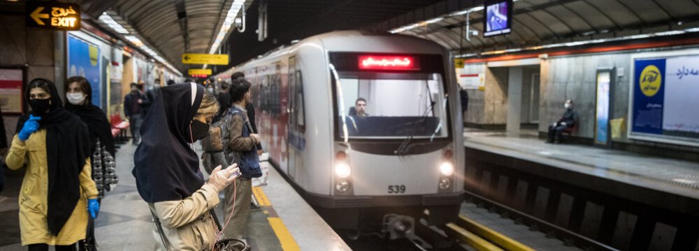 Oil Ministry Invests $15m to Expand Tehran Metro Network
