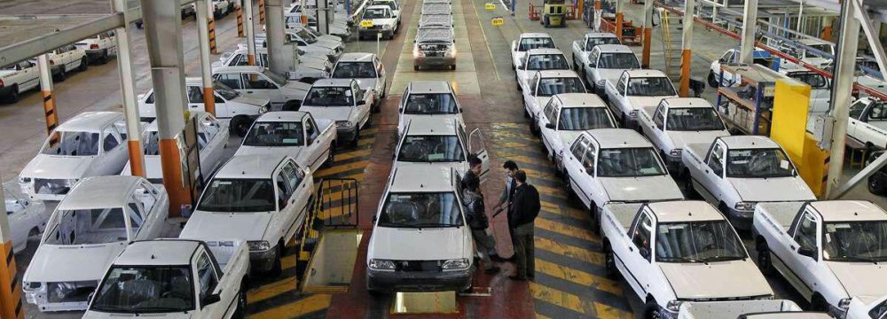 Iran: Automakers Might Phase Out  Pride, Peugeot 405 in June 