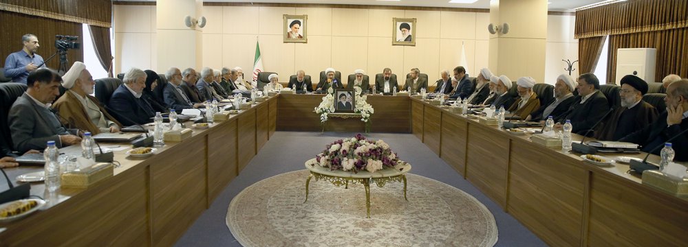 Iran&#039;s Expediency Council Approves Anti-Money Laundering Law 