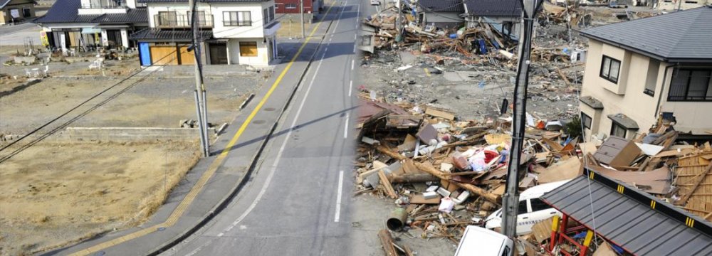 Earthquake Shakes Japan