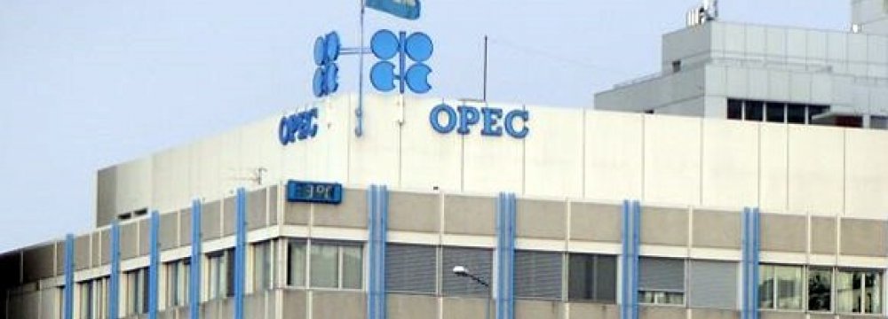 Market Awaits OPEC Move 