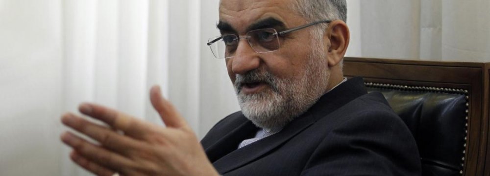 Tehran Waiting for Saudi Response to Overtures