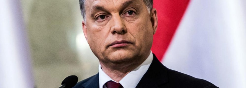 Hungary PM Due in Tehran 