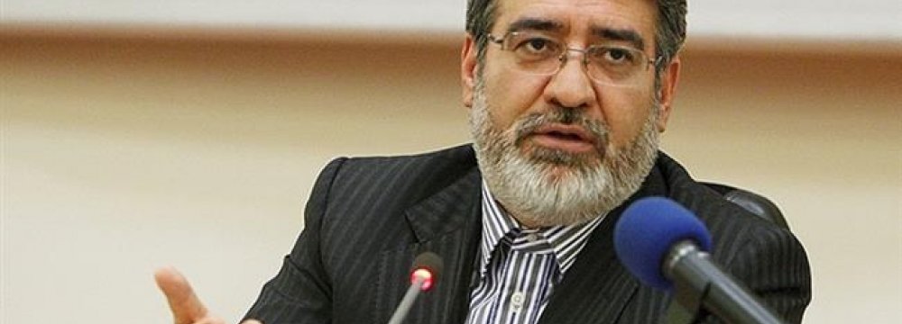 Interior Minister Due in Damascus   