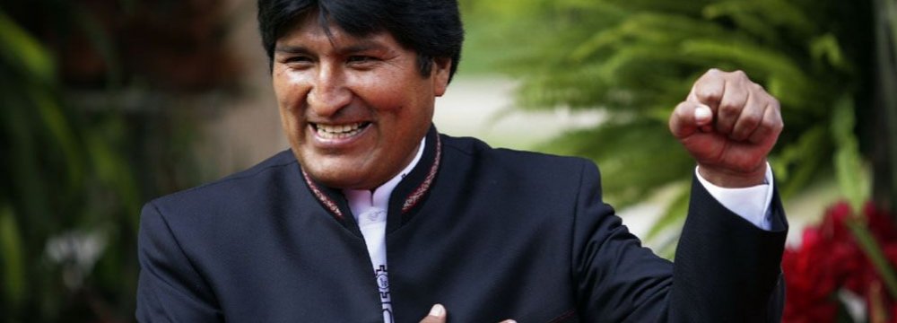 Morales’ Victory Congratulated   