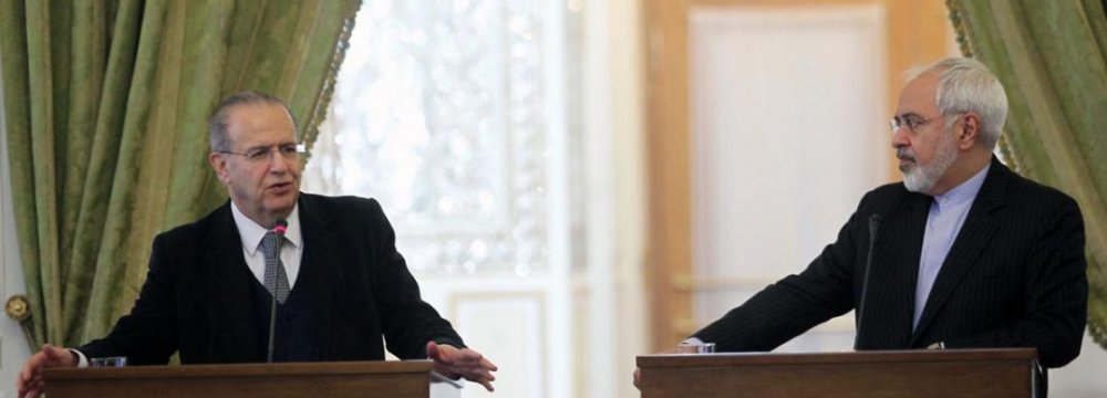 Zarif-Kerry Meeting to Focus on Nuclear Issue