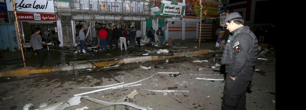 18 Killed in Baghdad Mall Attack