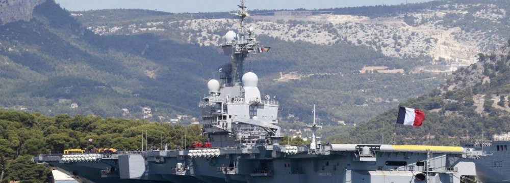 France Deploys Warship to Fight IS