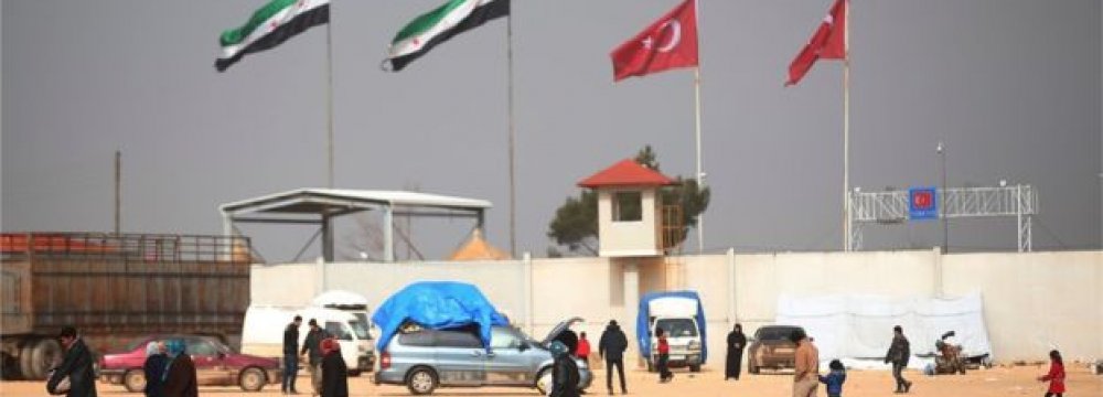 Turkey Sets Up New Refugee Camps in Syria 