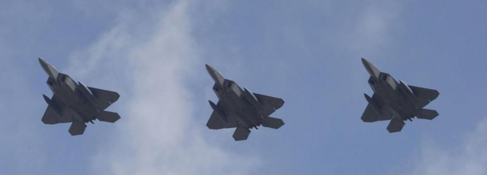 US F-22 Jets Fly Over S. Korea Amid N. Korea Standoff
